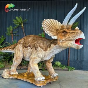 Realistic Induction Control Animatronic Dinosaurs Animatronic Triceratops For