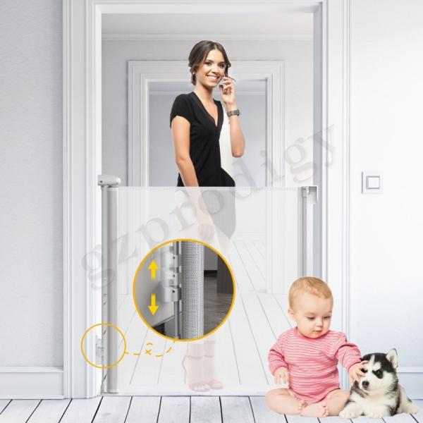 Quality Extra Wide 140 Inch Retractable Gate Mesh Barrier Expandable Gate For Stairs for sale