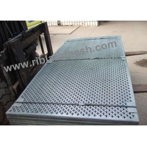 Perforated Decorative Wire Mesh Stainless Steel And Iron Materials