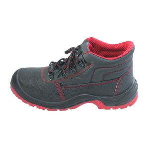 Buy cheap Lace Up Closure Type Middle Cut Safety Shoes With Leather And Standard Steel Toe And Steel Plate from wholesalers