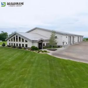 Buy cheap Roll Up Door Steel Structure Warehouse Building Earthquake Resistant from wholesalers