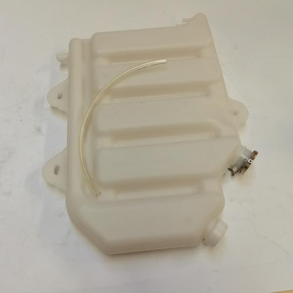 Quality Expansion Tank Auxiliary Water Tank Coolant Pot for sale