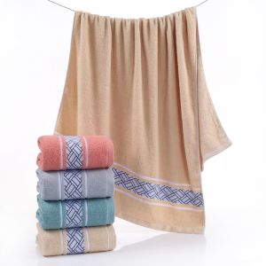 Customized Designs Supported Bathing Towel All Cotton Absorbent Unisex Large