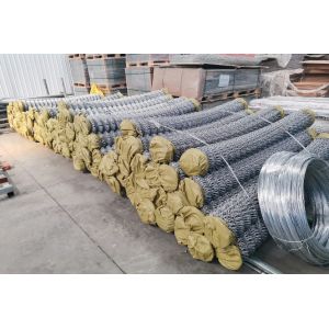 6ft 8ft 5x5 6x6 Galvanized PVC Coated Chain Link Fence For Agricultural Fence