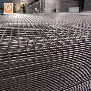 Perforated Welded Wire Mesh Roll For Fence Panel Galvanized