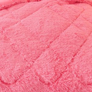 Super Soft Plush Quilt with Artificial Velvet and 100% Polyester Filling Pink