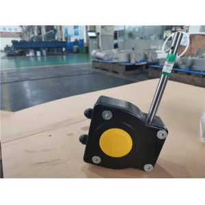 Buy cheap IP65 Grade Handwheel Gear Operator With Lightweight ACD 12 Casing from wholesalers