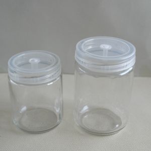 China Tissue culture vessels glass jar with plastic lid on sale