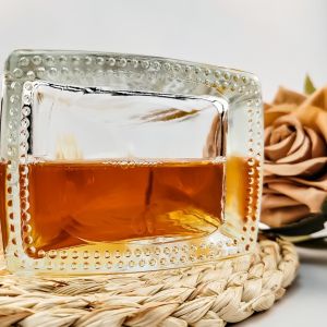 Glass Beverage Bottle 750ml 500ml for Gin Whisky Vodka Brandy Customized Square