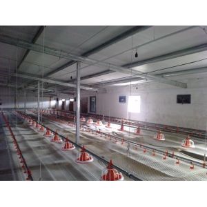 D25mm Pipe Poultry Farm Water System Chicken Self Watering System