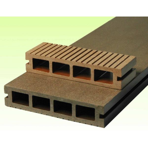 Quality 400KG/H WPC Decking Machine for sale