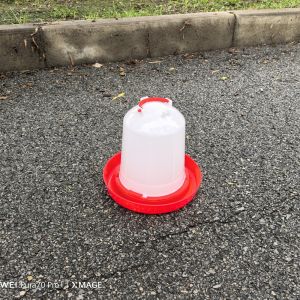 Buy cheap Round Farm Poultry Bucket Feeder Capacity 6 Liters from wholesalers