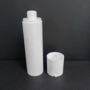Buy cheap 80ml Capacity Airless Pump Bottle With Matte / Glossy Surface from wholesalers