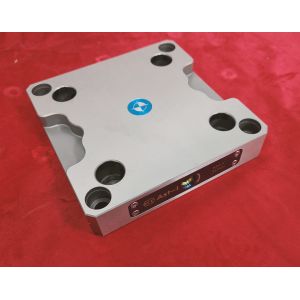 Manual CNC Milling Clamps 0.005mm Quick Change Pallet System