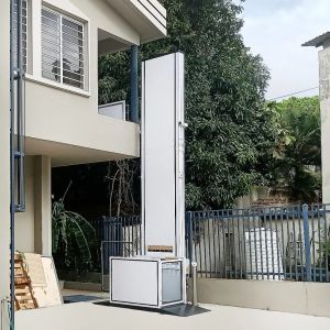 Buy cheap 250KG 1.5m Hydraulic Wheelchair Lift For Home For Disabled People from wholesalers