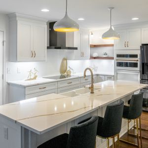 Buy cheap Shaker Modular Solid Wood Kitchen Cabinet Complete Modern White product