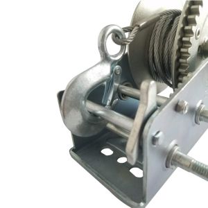 Buy cheap Zinc Plated Hand Crank Boat Winch 2500lb 3000lb 3500lb With Cable Or Strap from wholesalers