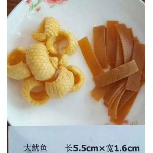 Uncooked Dried Red Pellet Potato Chips Puffed Food Made from Normal Yellow