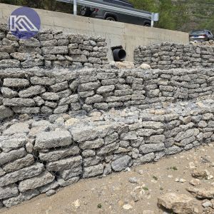 Buy cheap Erosion Protection Gabion Retaining Wall Fence from wholesalers