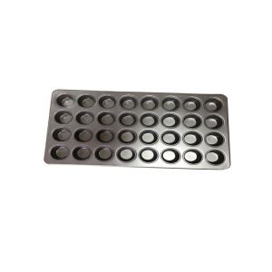 China RK Bakeware China Foodservice NSF 3 Inch Oven Cake Tray Silicone Glaze Mini Muffin Pan on sale
