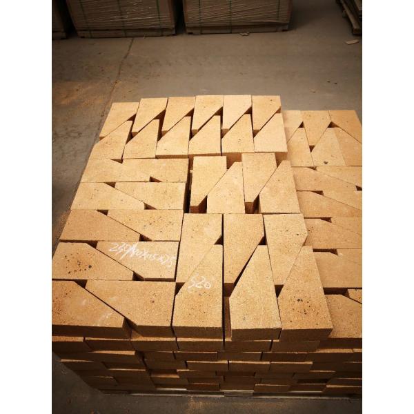 Buy cheap Reliable Performance High Thermal Resistance And Durability Fireclay Brick For Industrial Applications from wholesalers
