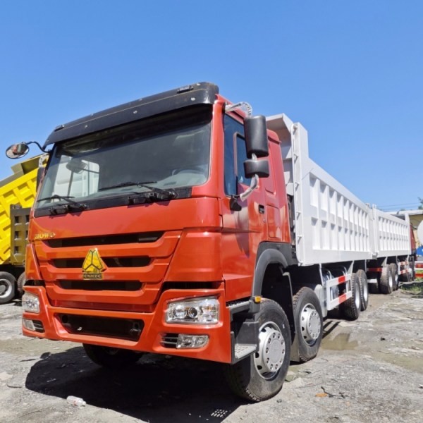 Quality TITAN Sinotruk Howo 2022 Used Trucks for Sale for sale