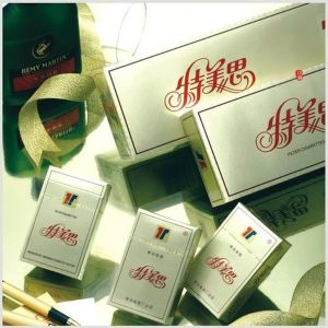 Buy cheap Eco Friendly Glossy  Metallized Board Smooth Surface Box Packaging Board from wholesalers