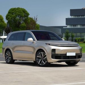Buy cheap 2023 Lixiang L9 PRO 1315km Ternary Lithium Battery Silver Exterior Color Electric Cars from wholesalers