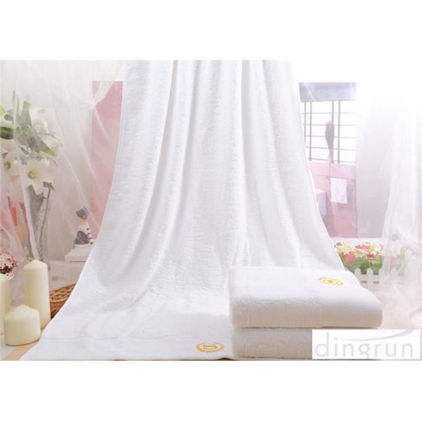Quality Solid Color Custom Embroidered Bath Towels For Hotel 70*140cm for sale