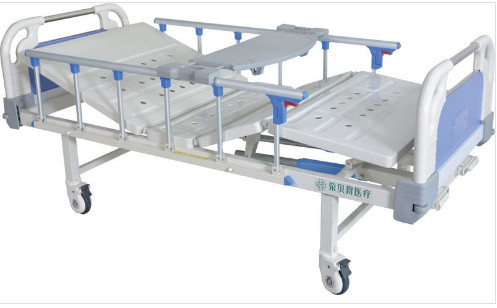 Quality Multifunction Movable 2160*950*500mm Manual Hospital Bed for sale