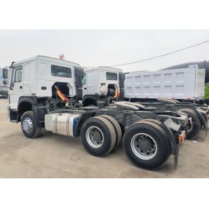 Buy cheap Sinotruk Howo Second Hand Refurbished Tractor Trucks 6 × 4 Good Condition from wholesalers