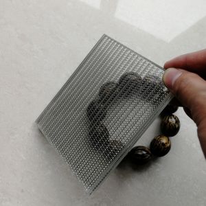 Crystal Clear Metal Laminated Glass Fabric Customized Size