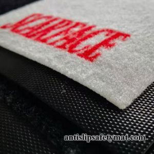 1.8MM Promotion Gifts Polyester Custom Logo Mats 400x600MM