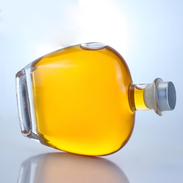 Clear Round Shape Glass Bottle for Gin Rum Champagne Brandy Whisky 700ml