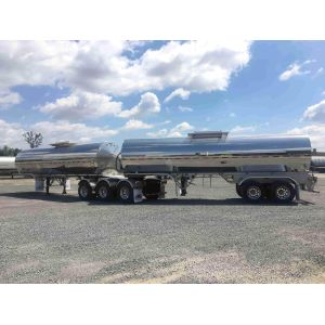 Buy cheap Advanced B-Tank Fuel Tanker Semi Trailer Engineered For Safe Efficient Transportation Of Liquid With Enhanced Capacity from wholesalers