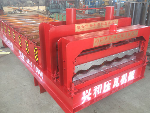 Quality Popular Design Glazed Tile Roof Panel Roll Forming Machine for sale