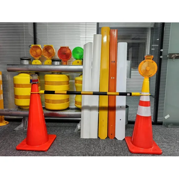 Flashing LED Blinkers Solar Traffic Lamp Safety Barricade Light Warning Lights