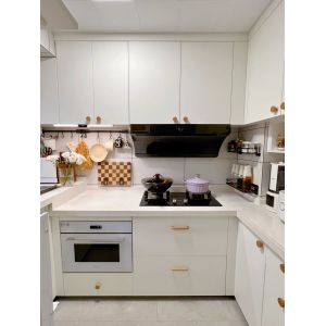 Buy cheap Custom Make High Gloss Lacquer with Free Handles Modern Kitchen Cabinet from wholesalers
