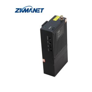 China COFDM Range 2km Handheld  Image Transmitter with Voice Intercom and Low Latency on sale