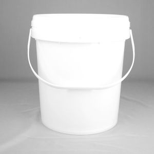 Buy cheap 28cm Dia 17L Plastic Paint Bucket Paint Pail With Lid Food Grade PP from wholesalers