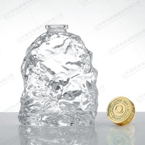 Custom Size Accepted Crystal Whiskey Brandy Decanter with Gold Glass Bottle Cap