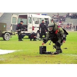 Buy cheap Remote IED Wire Cutter Silent Operation 50m High Performance Pulling Line And Karabiner from wholesalers