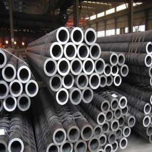 China Seamless Steel Pipes with Drilling in Rectangular Shape Wall Thickness SCH40 on sale