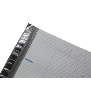 Buy cheap Self Adhesive Pantone 2.3mil Self Seal Bubble Mailers 4x6 from wholesalers
