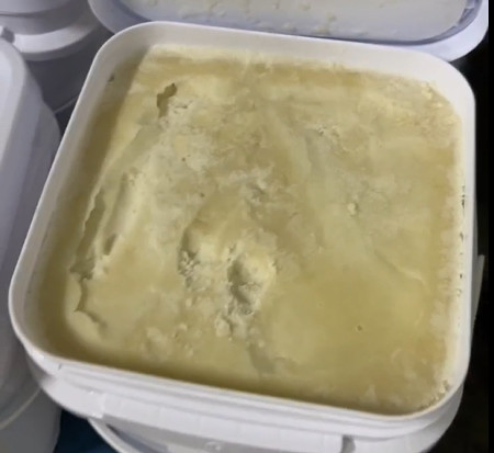 Quality Pure Natural White Cream Honey Snow Cream Honey for sale