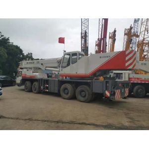 Five Section Arm Zoomlion 50T Crane QY50D Used Mobile Crane