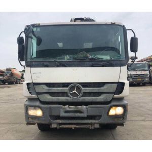 Buy cheap White Used Zoomlion Concrete Pump Truck 52m 4 Axles Euro3 14.256L from wholesalers