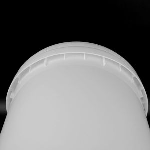 Buy cheap SGS Certification Plastic Lubricant Bucket 5 Gallon Pail With Spout from wholesalers