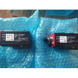 KEYENCE Automatic Focus Code Reader SR-1000W