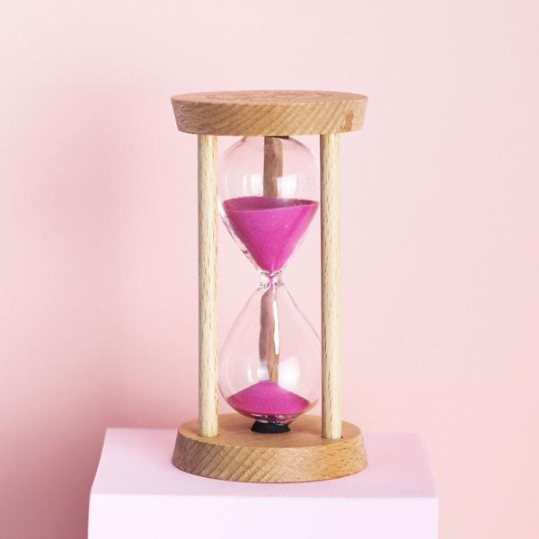 Quality Classical Wooden Hourglass Sand Clock For Desktop / Bedroom for sale